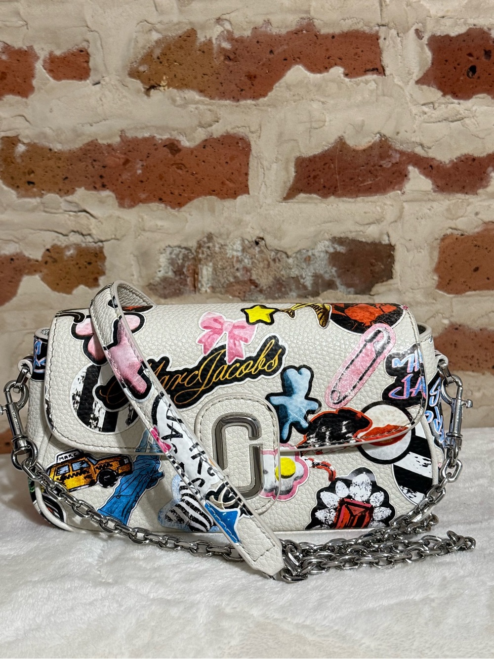 Marc Jacobs The Clover Sticker Shoulder Bag
